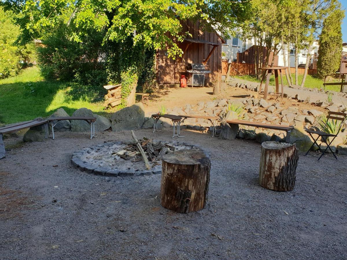 Münstermaifeld Schoene Wohnung Kleiner Onkel Auf Idyllischem Reiterhof Nahe Burg Eltz מראה חיצוני תמונה