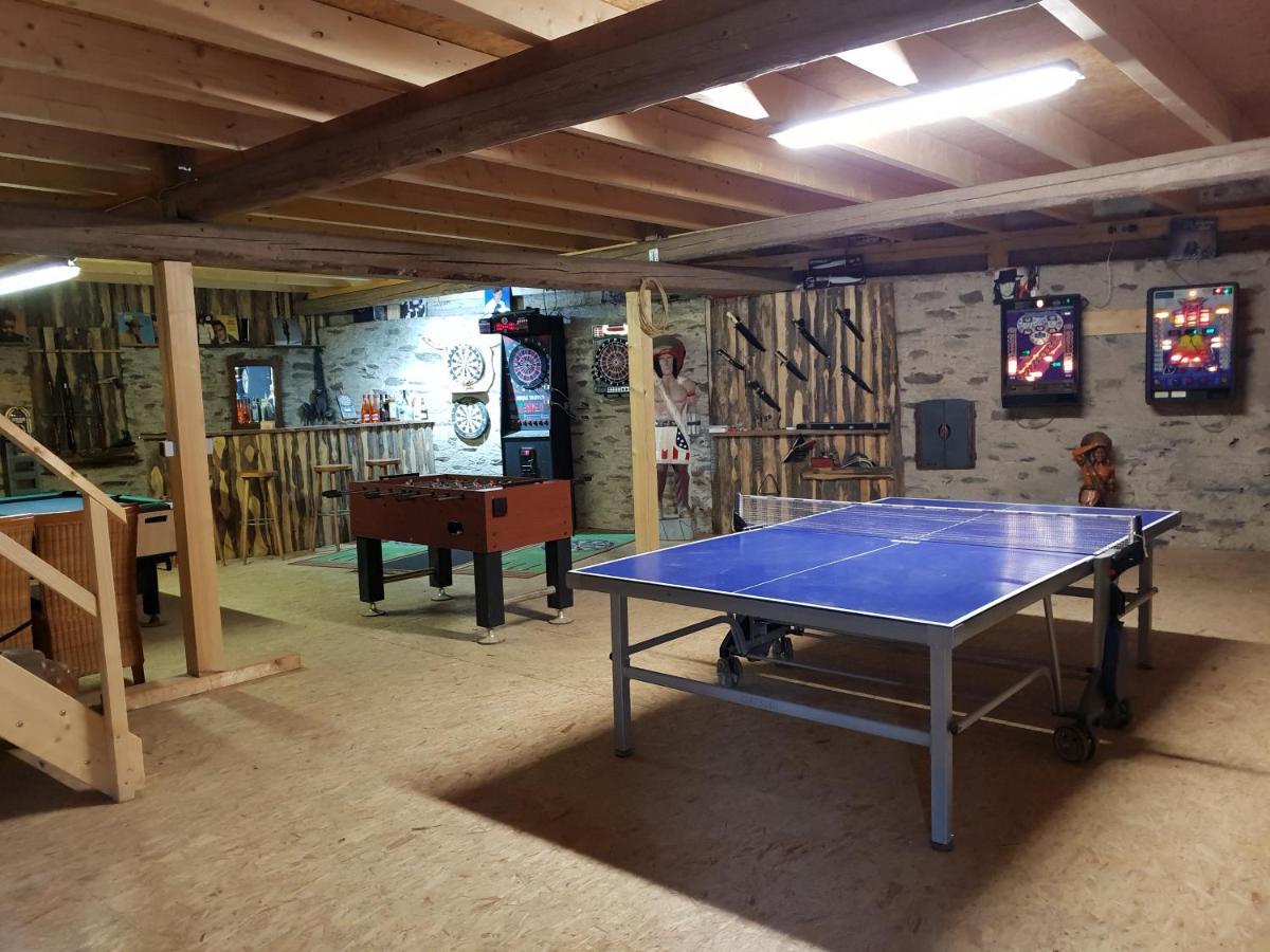 Münstermaifeld Schoene Wohnung Kleiner Onkel Auf Idyllischem Reiterhof Nahe Burg Eltz מראה חיצוני תמונה