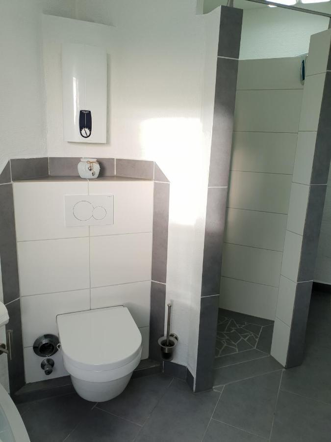 Münstermaifeld Schoene Wohnung Kleiner Onkel Auf Idyllischem Reiterhof Nahe Burg Eltz מראה חיצוני תמונה